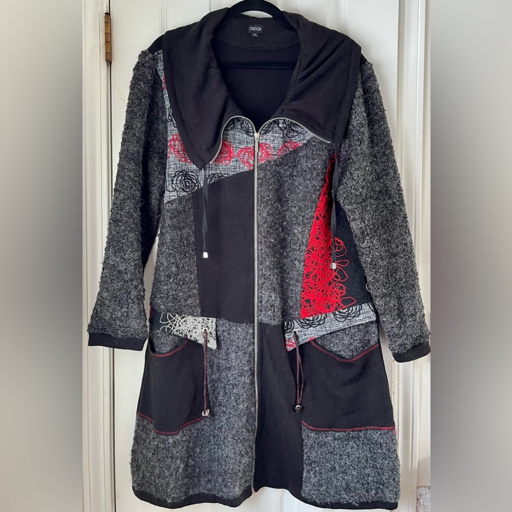 Fantazia Apparel - Women’s Long Jacket Zipper Front W/Pockets XL